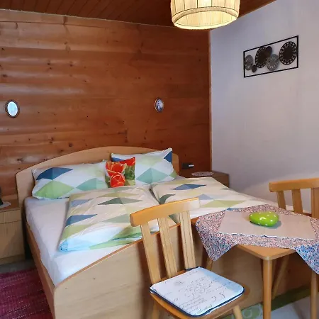 Farm stay Bauernhof Neu-endfelden, Guenter Widauer *